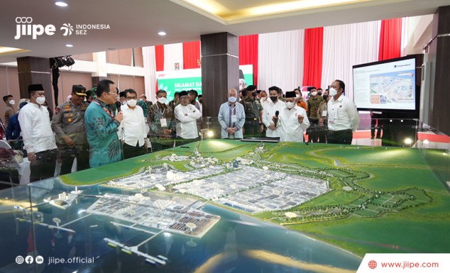 Mengunjungi Kawasan Industri JIIPE Gresik, Wakil Presiden Republik Indonesia Harapkan Peningkatan Investasi